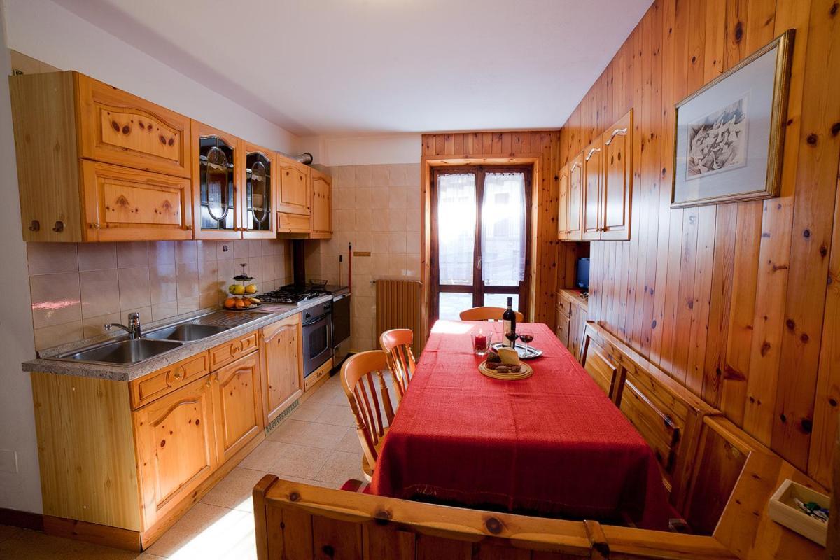 Chalet Bucaneve Santa Caterina Valfurva Exterior photo
